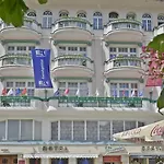 Ea Jessenius Hotel 3*