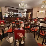 Ea Jessenius Hotel