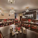 Hotel Ea Jessenius