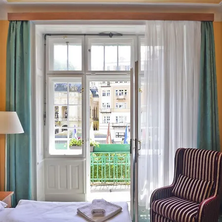 Szálloda Ea Jessenius Karlovy Vary
