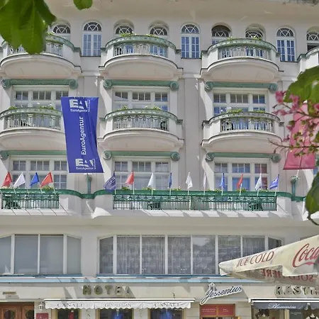 Ea Jessenius Hotel 3*