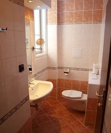 Szálloda Ea Jessenius Karlovy Vary