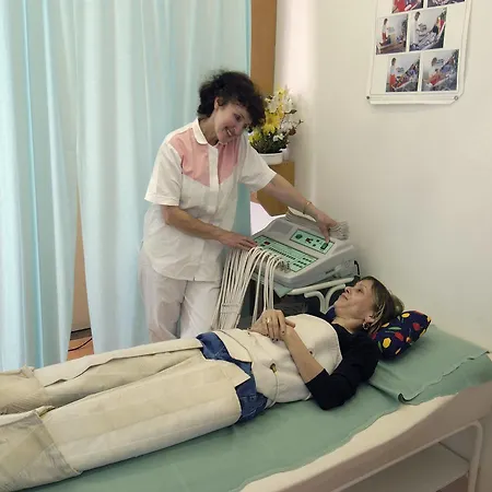 Szálloda Ea Jessenius 3*
