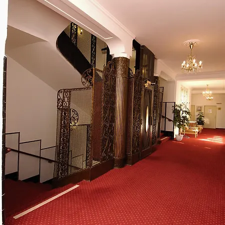 Szálloda Ea Jessenius Karlovy Vary