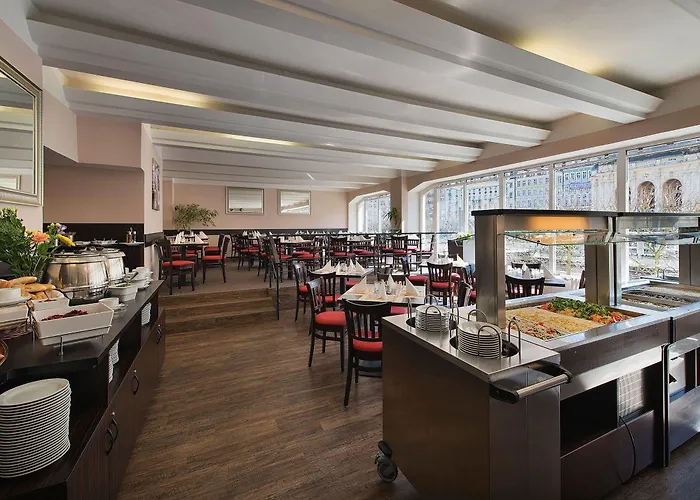 Ea Jessenius Hotel 3*