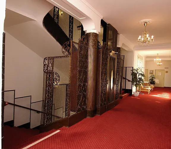 Hotel Ea Jessenius Karlovy Vary